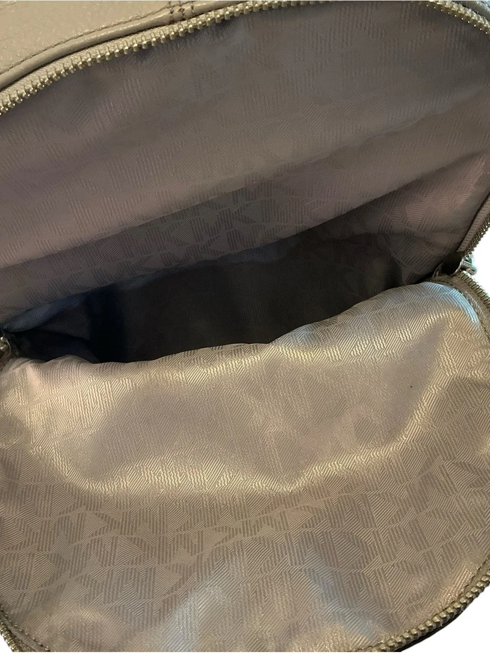 MICHAEL KORS Rhea Zip Studded Backpack Pebbled Leather Bag Pearl Gray- 12